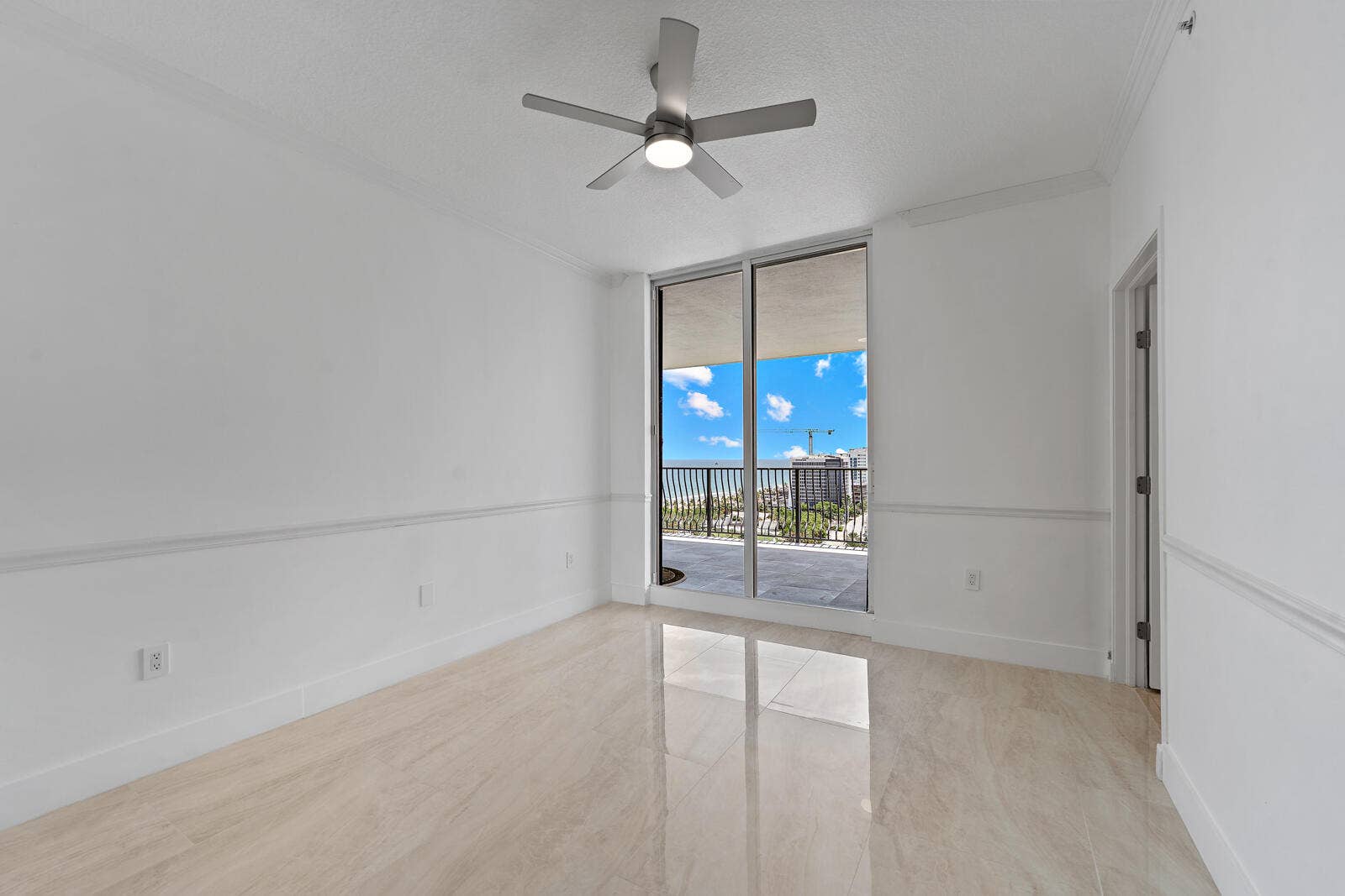 100 S Birch Road, #1604, Fort Lauderdale, FL 33316 bedroom 2