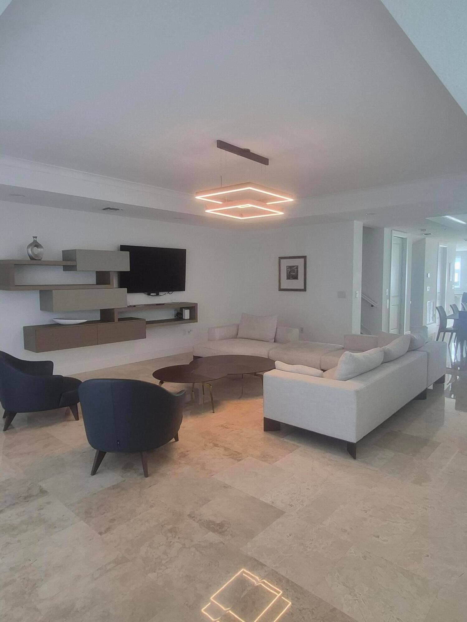71 Isle Of Venice Drive, #71, Fort Lauderdale, FL 33301 10145
