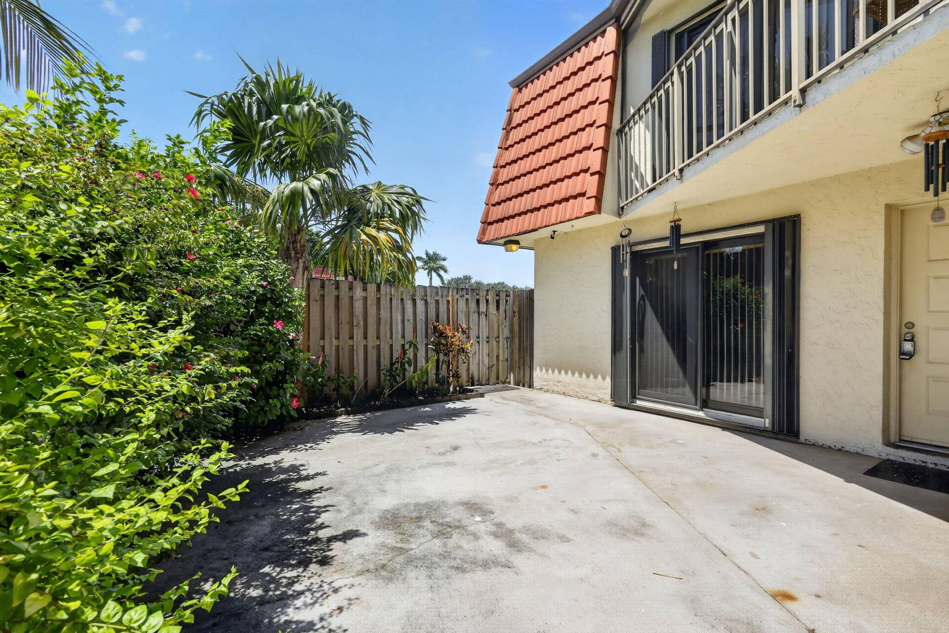 3659 VICTORIA Drive, West Palm Beach, FL 33406 31-web-or-mls-_14A4322