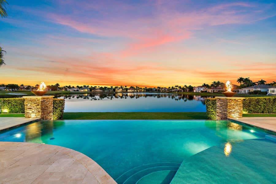 Property photo for 636 Hermitage Circle, Palm Beach Gardens, FL