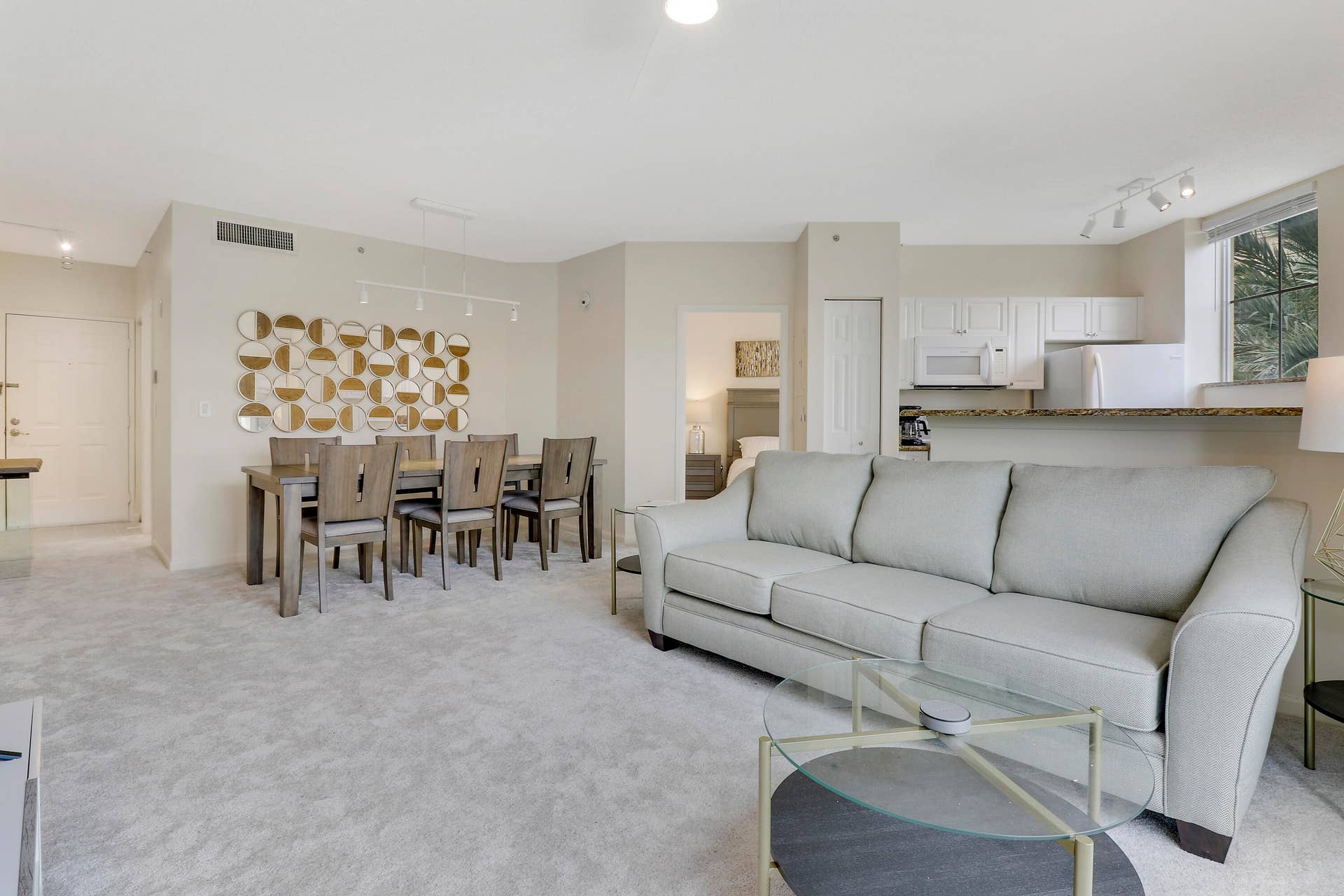 Living/Dining Area