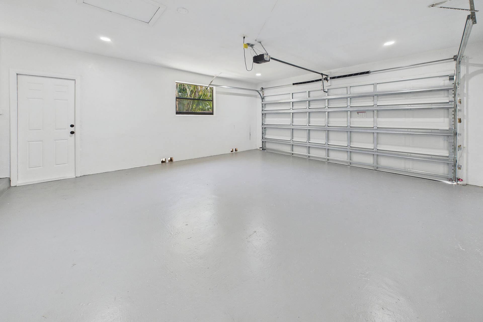 2 Car Garage