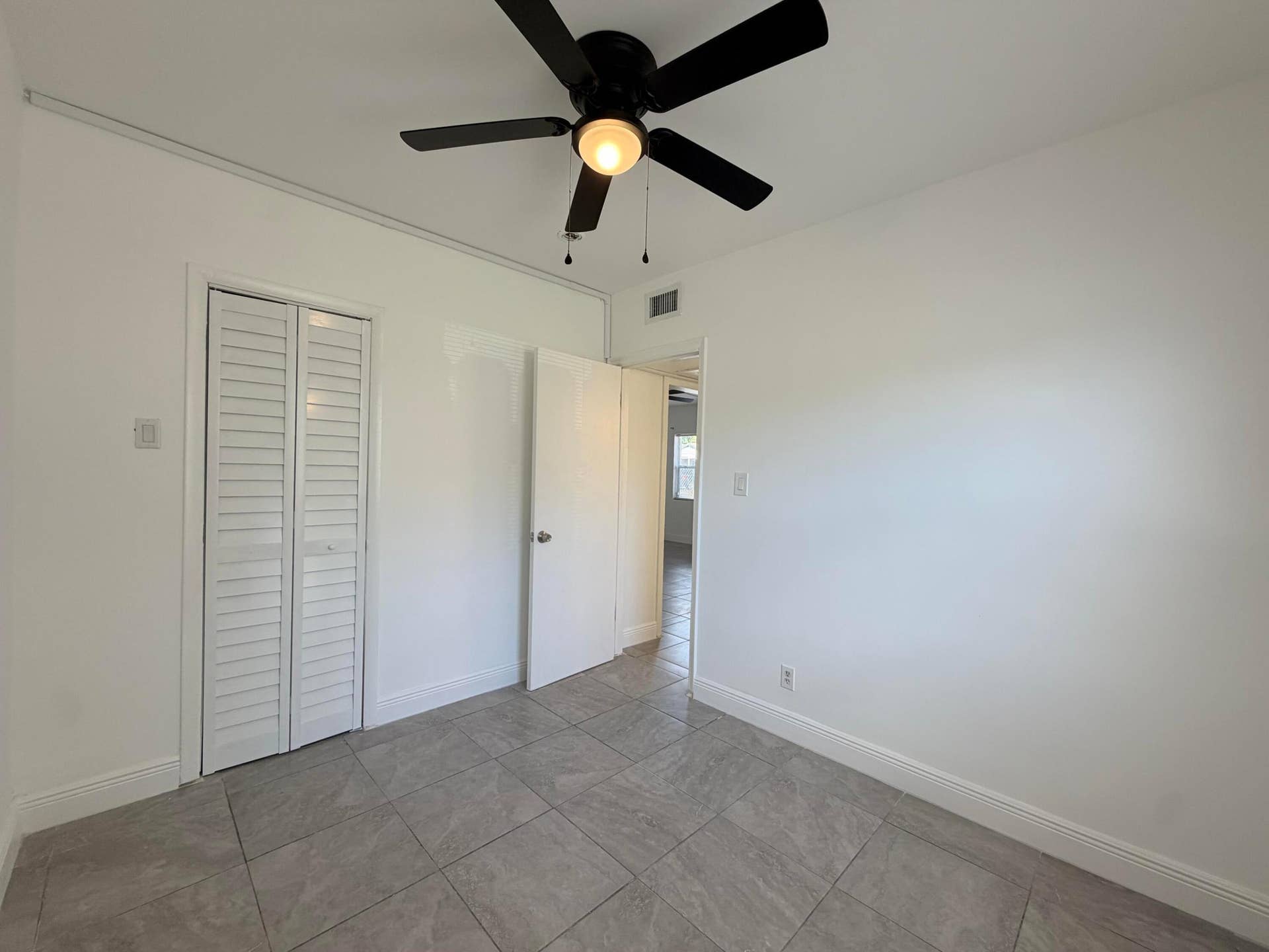 1010 Grant Street, West Palm Beach, FL 33407 IMG_1663