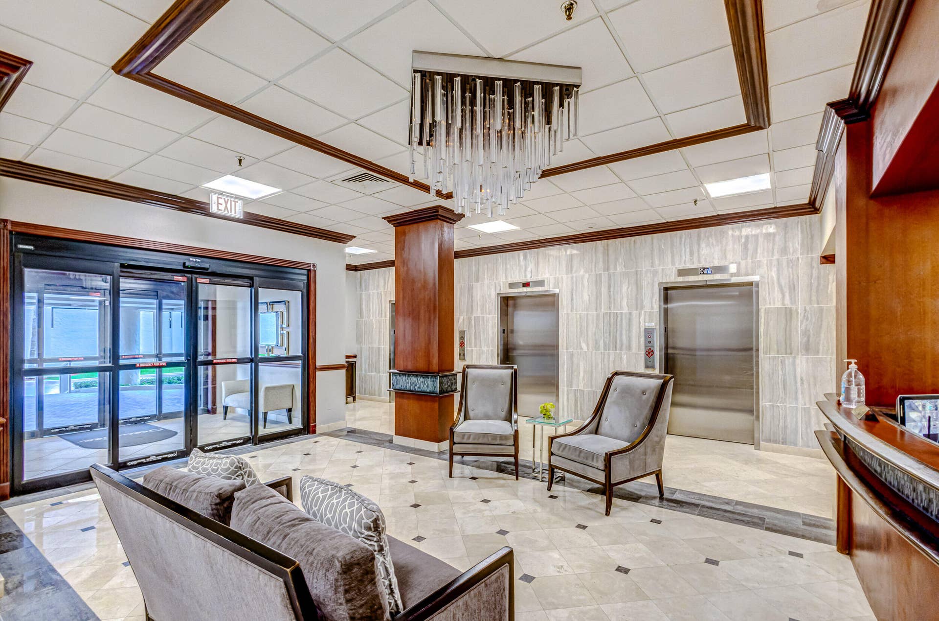 3400 N OCEAN Drive, #1505, Singer Island, FL 33404 50_5d1a6949js