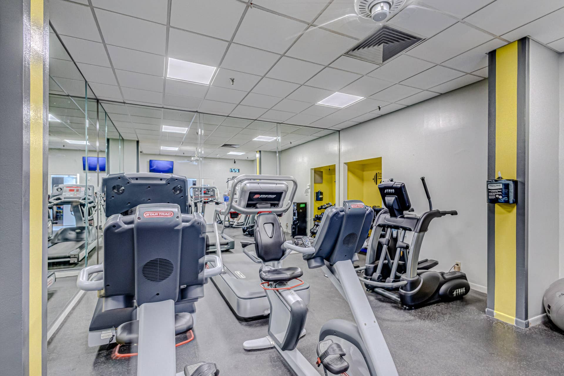 3400 N OCEAN Drive, #1505, Singer Island, FL 33404 FITNESS CENTER