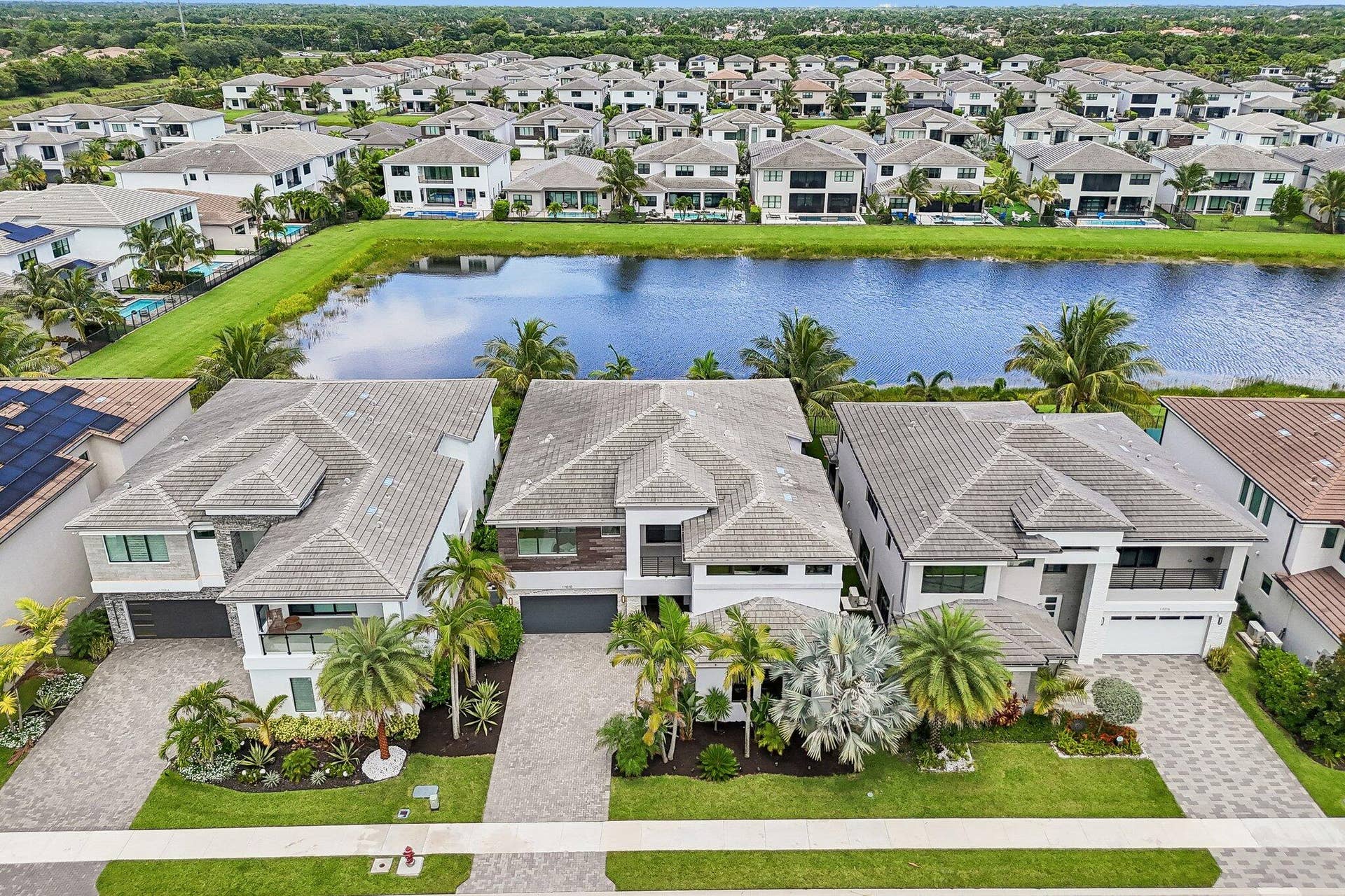 17070 Rainbow Falls Trail, Boca Raton, FL 33496 60-web-or-mls-Rainbow Falls Trl-S0207-05