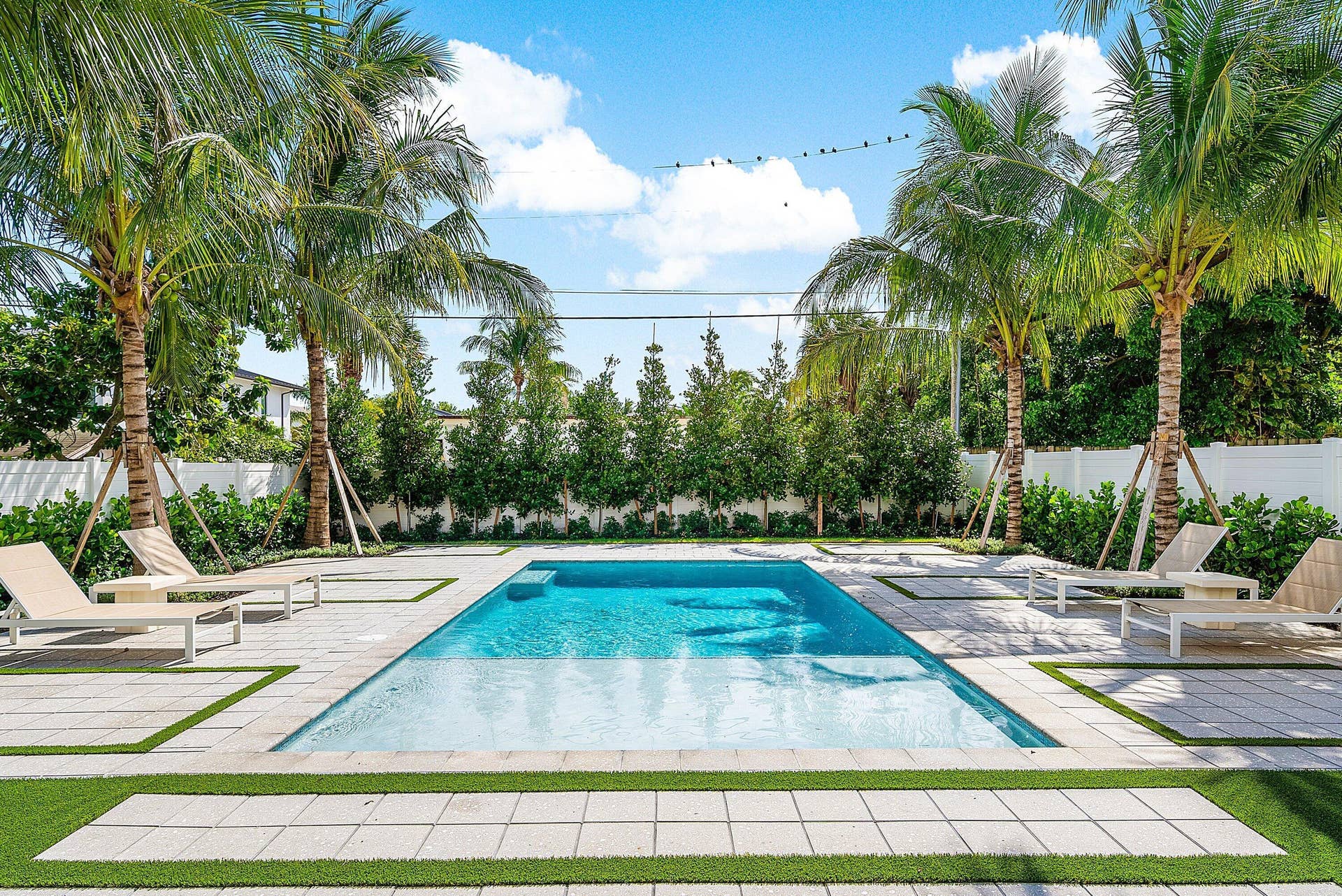 718 LAKE Avenue N, Delray Beach, FL 33483 55