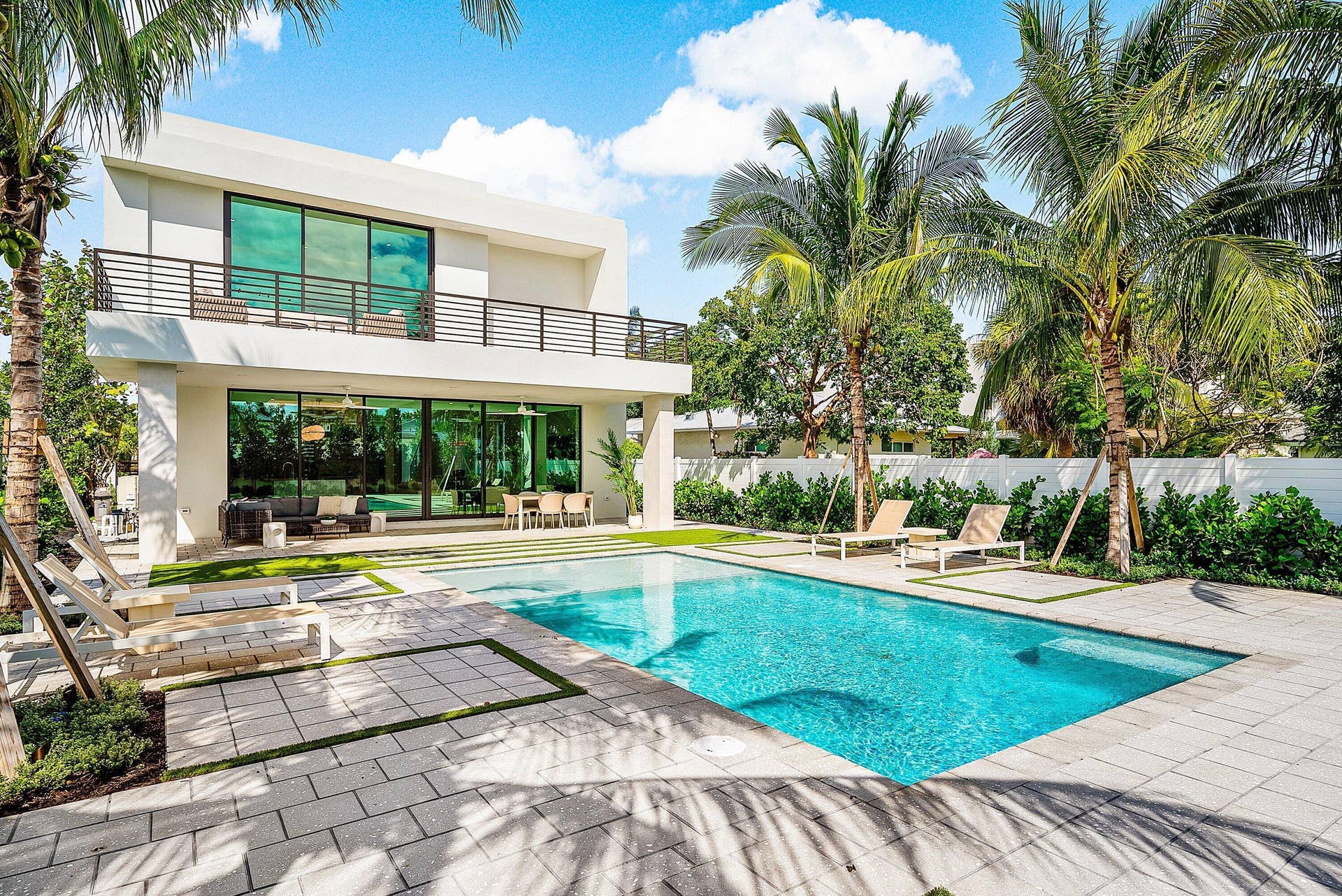 718 LAKE Avenue N, Delray Beach, FL 33483 58