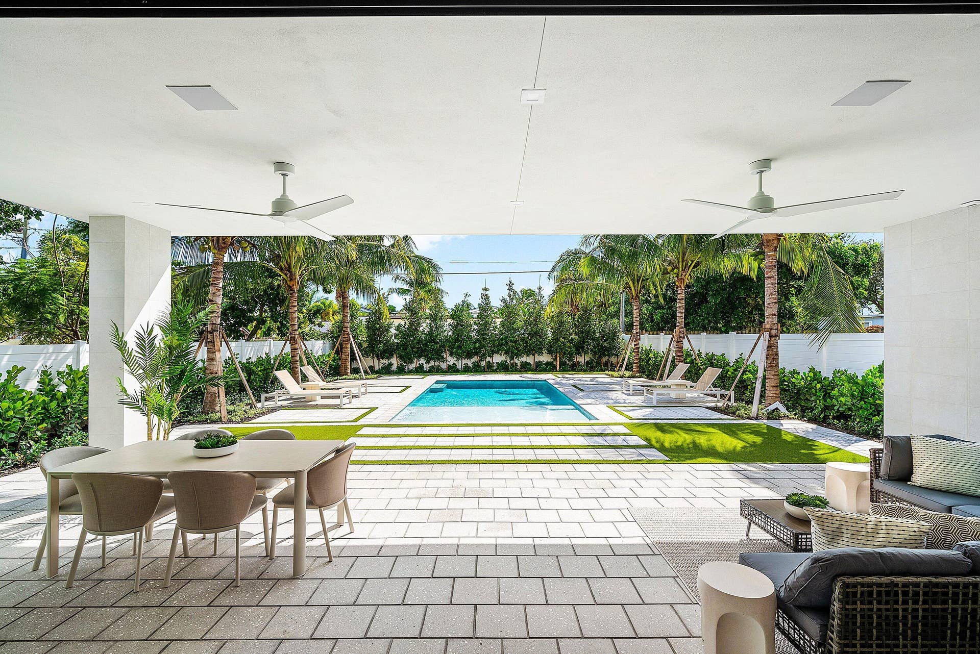 718 LAKE Avenue N, Delray Beach, FL 33483 54