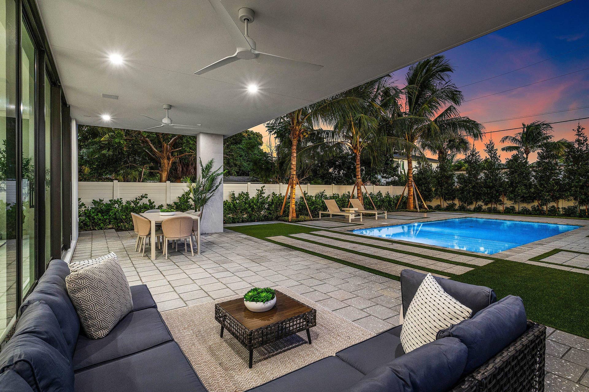 718 LAKE Avenue N, Delray Beach, FL 33483 084-718LakeAvenueNorth-DelrayBeach-FL-33