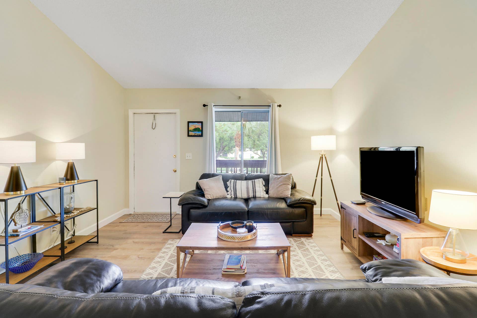 6414 CHASEWOOD Drive, #F, Jupiter, FL 33458 House3-17
