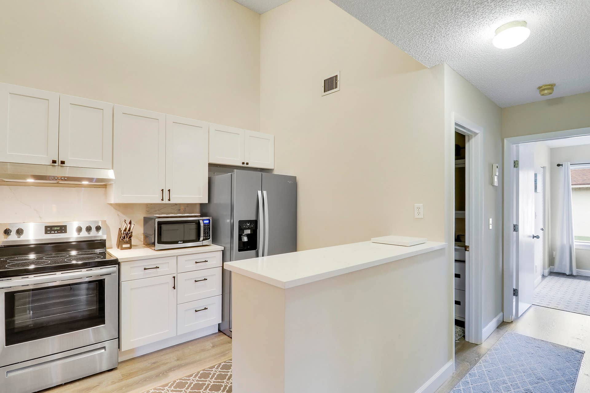 6414 CHASEWOOD Drive, #F, Jupiter, FL 33458 House3-23