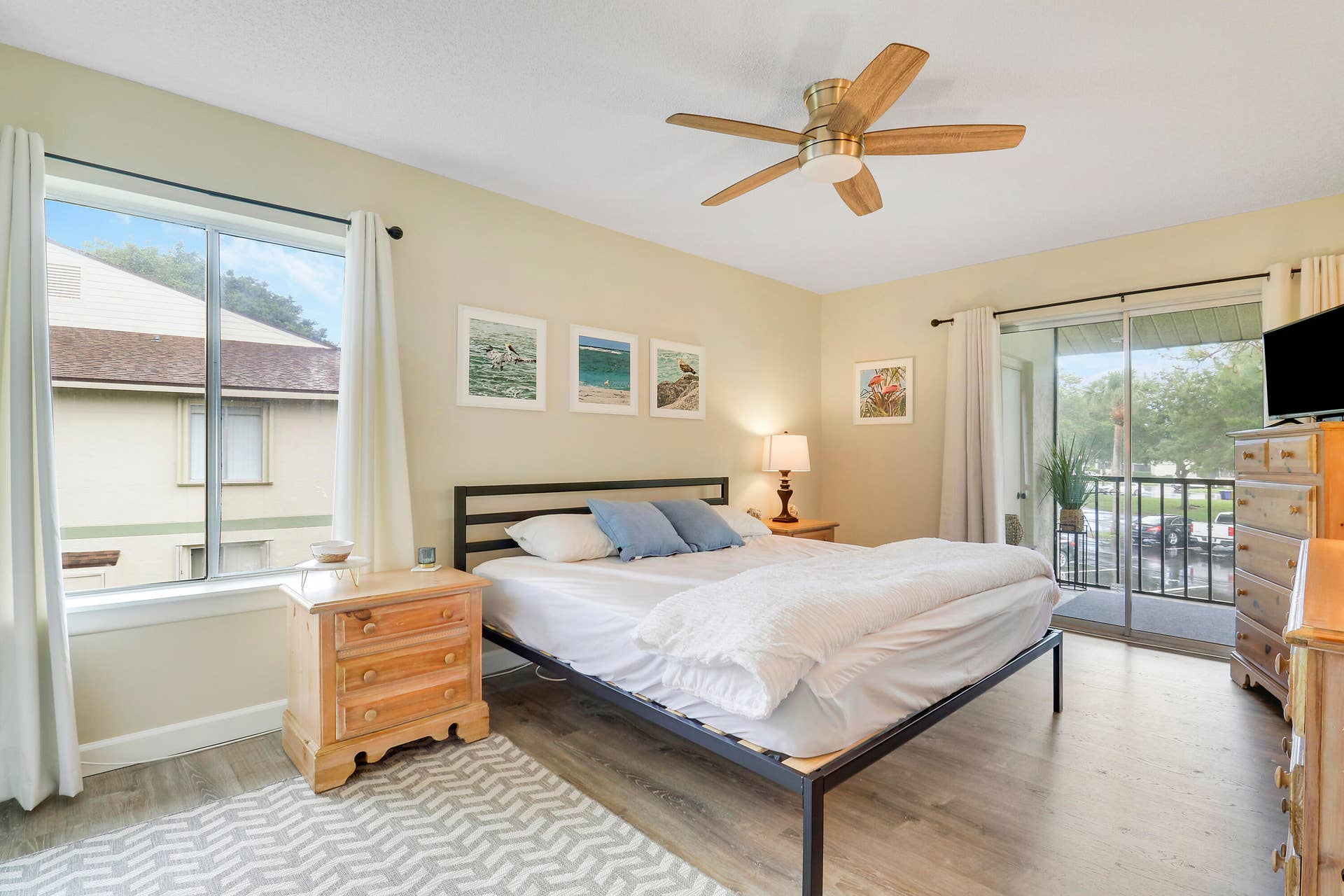 6414 CHASEWOOD Drive, #F, Jupiter, FL 33458 House3-7