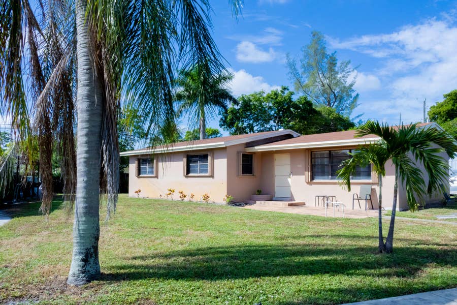 Property photo for 1200 NW 18th Street, Fort Lauderdale, FL