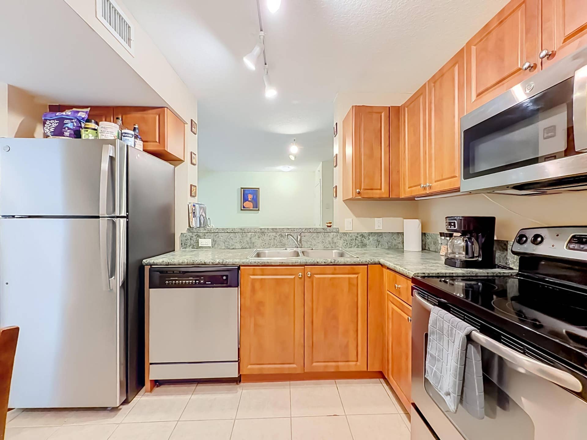 519 E Sheridan Street, #4042, Dania Beach, FL 33004 519 E Sheridan Street #404-30