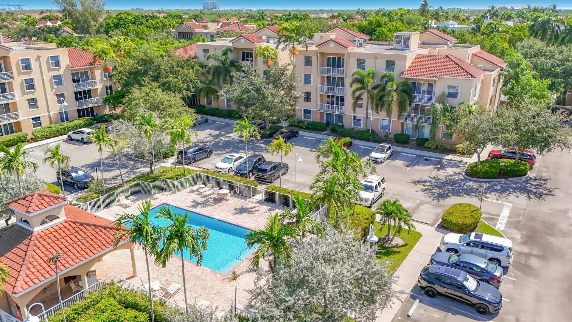 519 E Sheridan Street, #4042, Dania Beach, FL 33004 519 E Sheridan Street #404-7