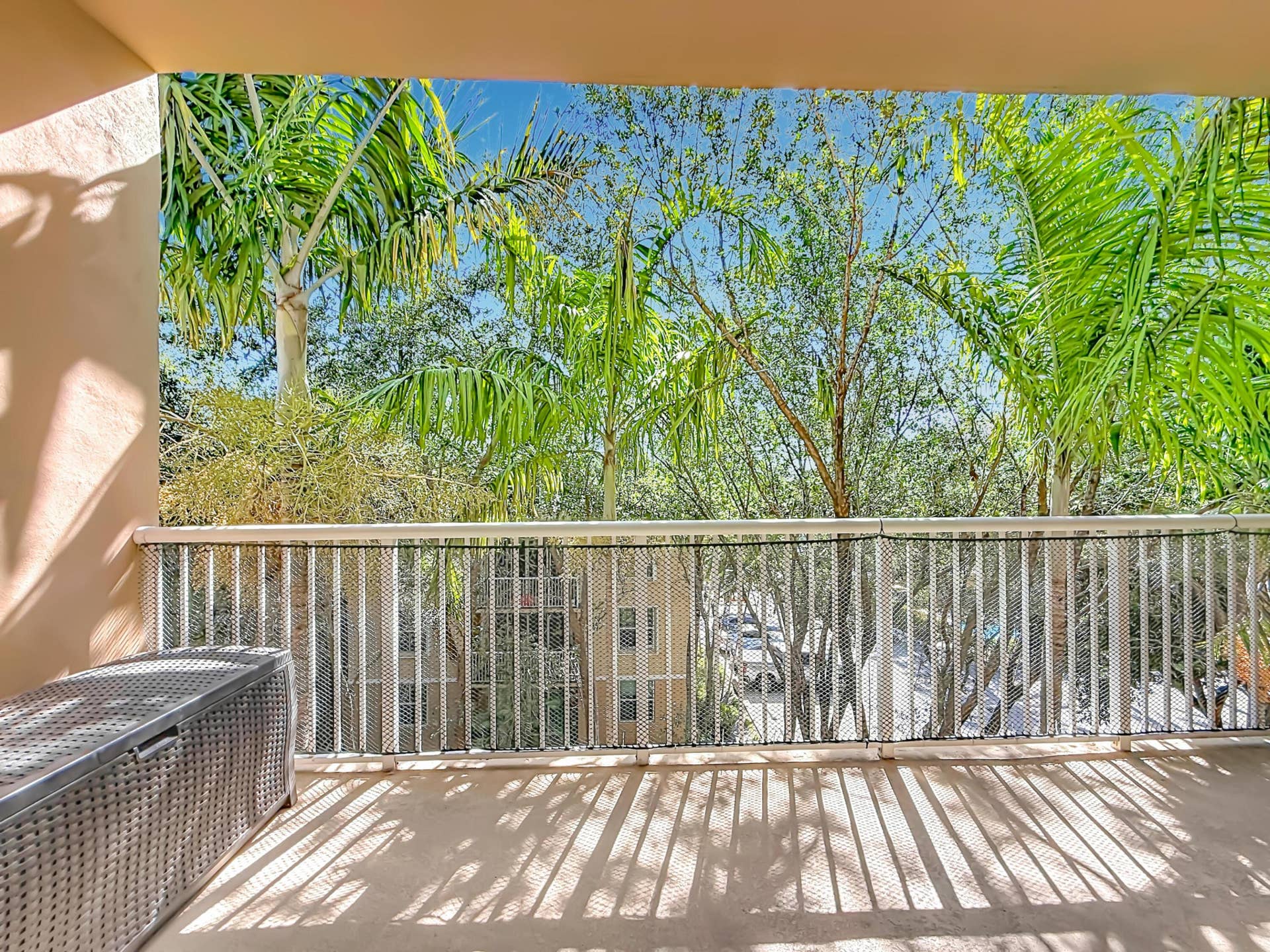 519 E Sheridan Street, #4042, Dania Beach, FL 33004 519 E Sheridan Street #404-76