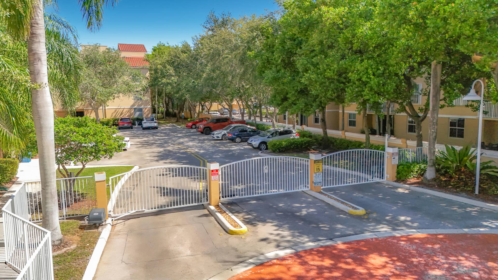 519 E Sheridan Street, #4042, Dania Beach, FL 33004 519 E Sheridan Street #404-8