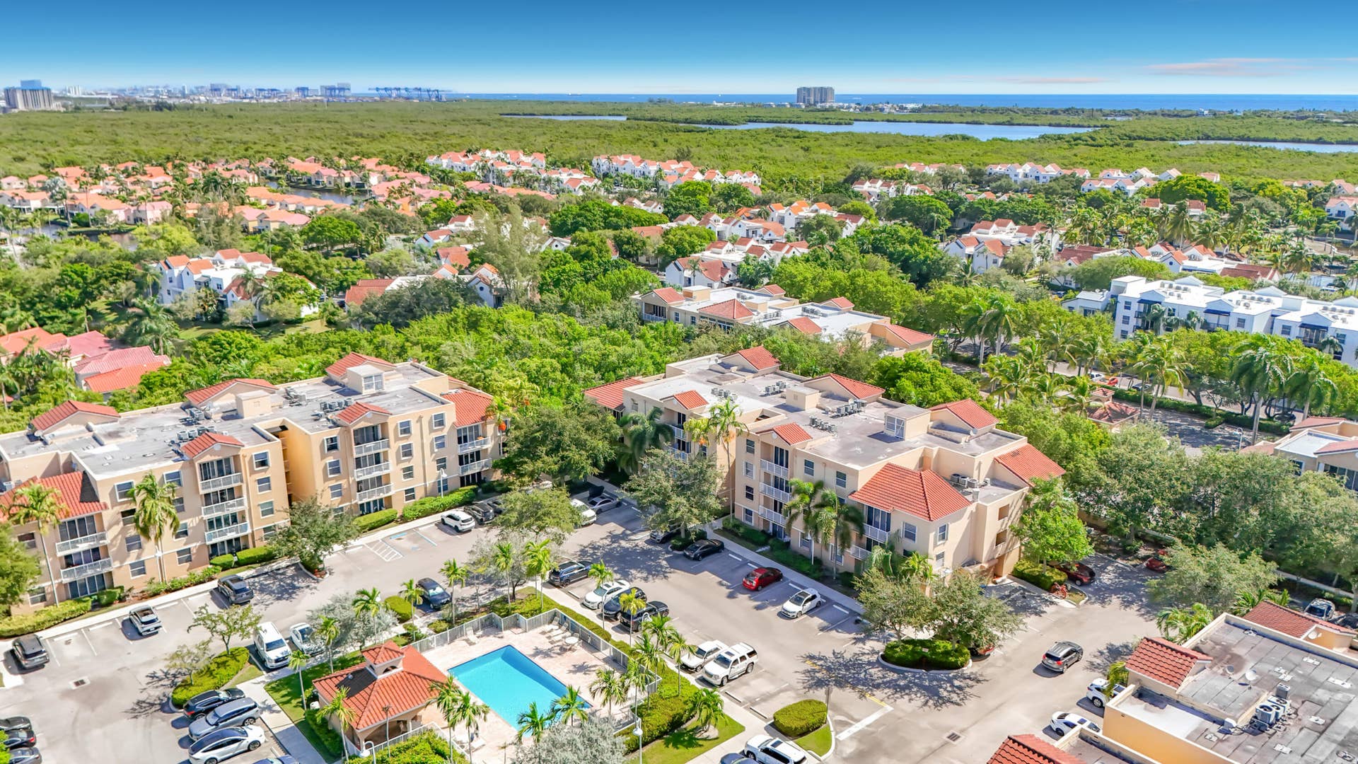 519 E Sheridan Street, #4042, Dania Beach, FL 33004 519 E Sheridan Street #404-4
