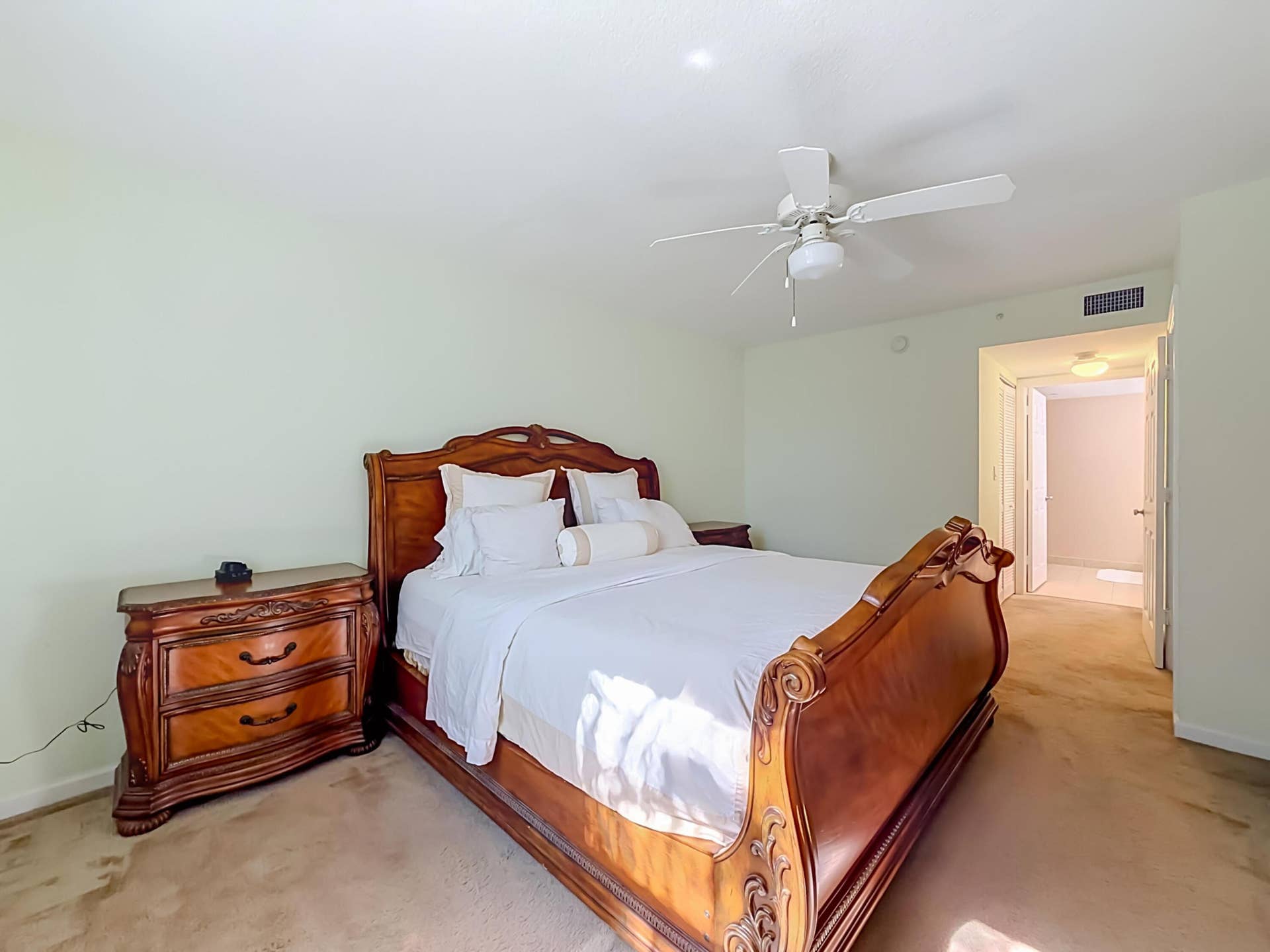 519 E Sheridan Street, #4042, Dania Beach, FL 33004 519 E Sheridan Street #404-63