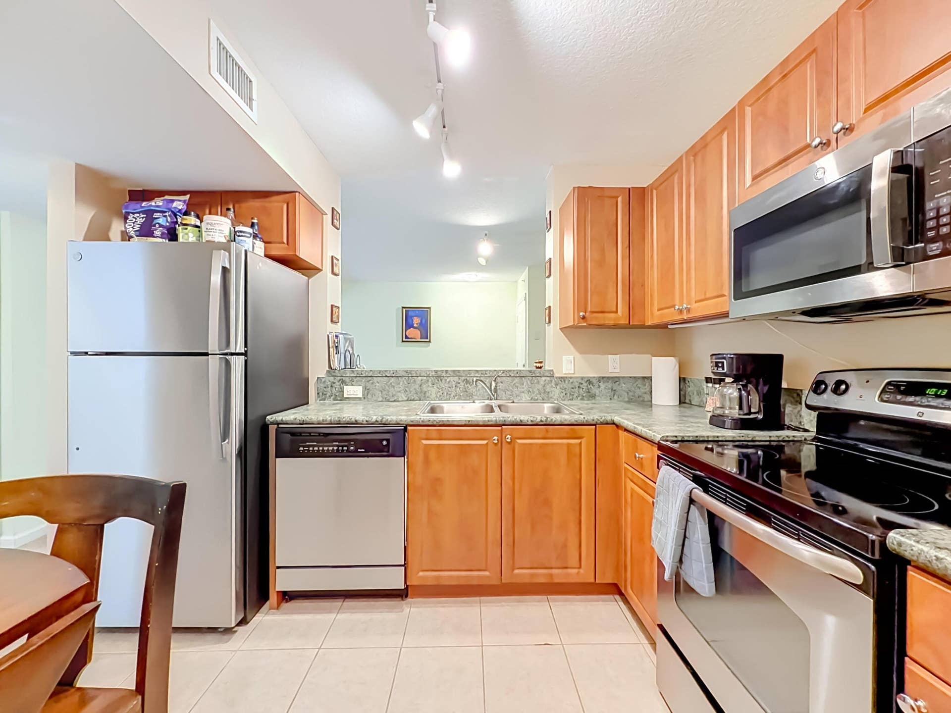 519 E Sheridan Street, #4042, Dania Beach, FL 33004 519 E Sheridan Street #404-29