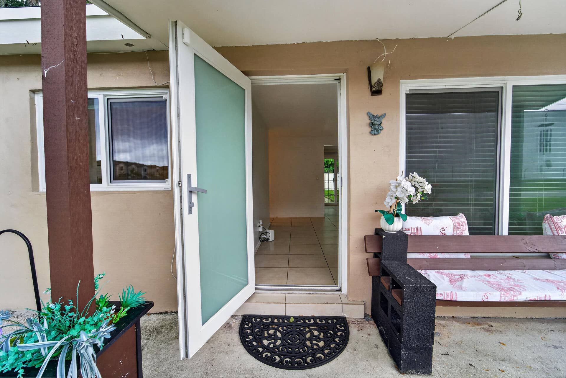 5900 Atlanta Street, Hollywood, FL 33021 DSC00450
