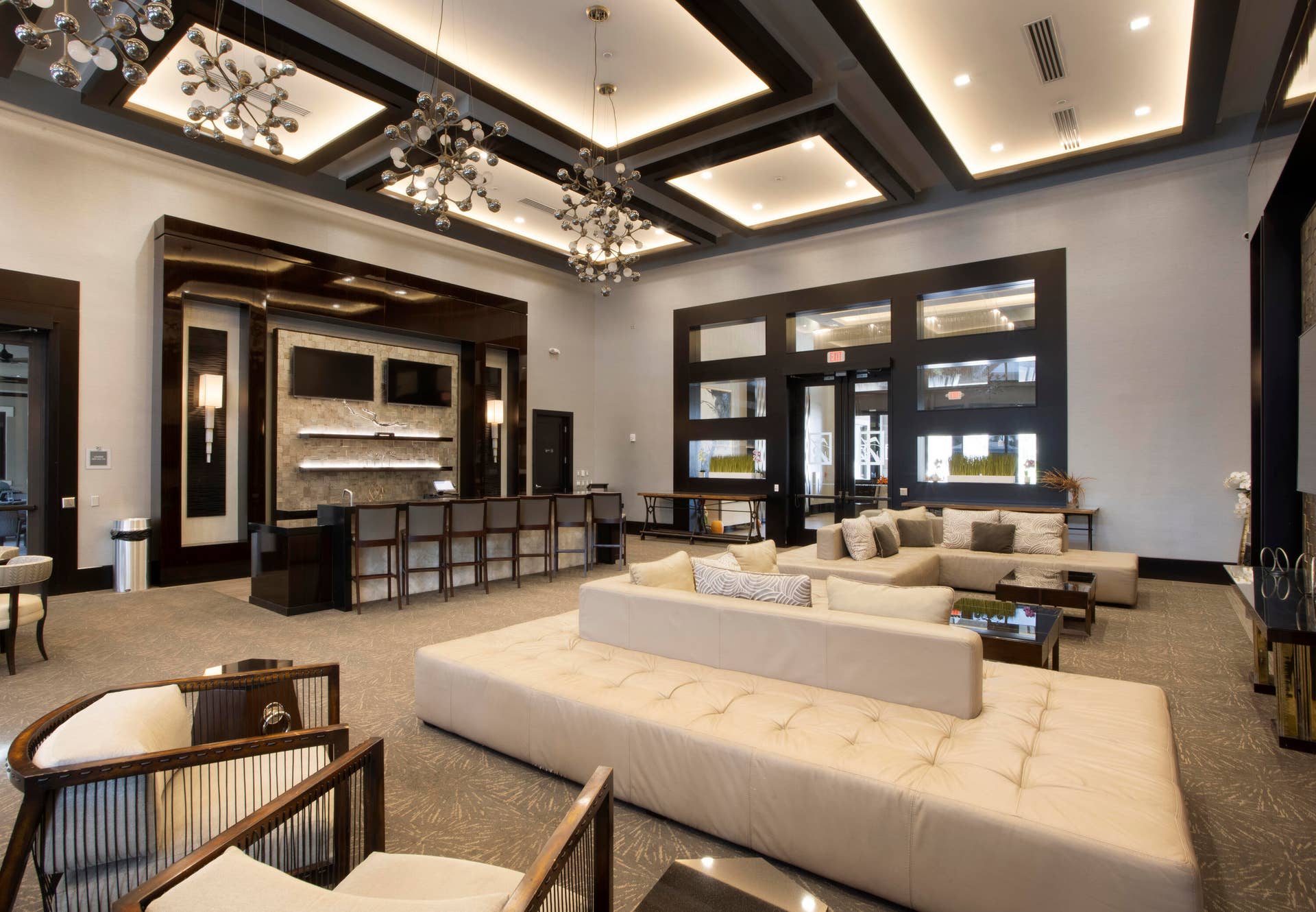 clubhouse room2