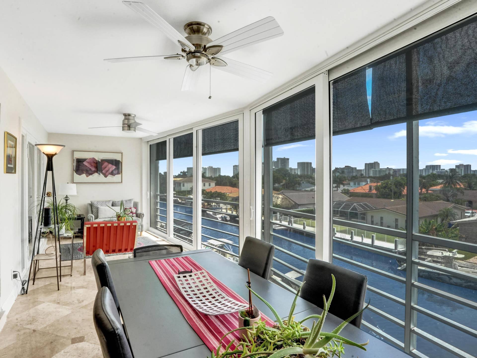 3050 NE 47th Court, #305, Fort Lauderdale, FL 33308 Sun Room