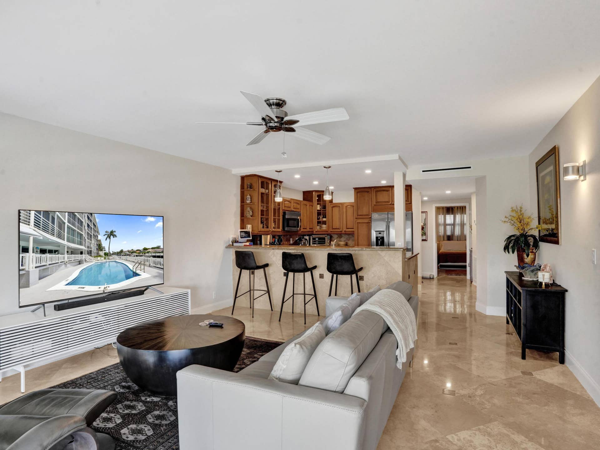 3050 NE 47th Court, #305, Fort Lauderdale, FL 33308 Living Room