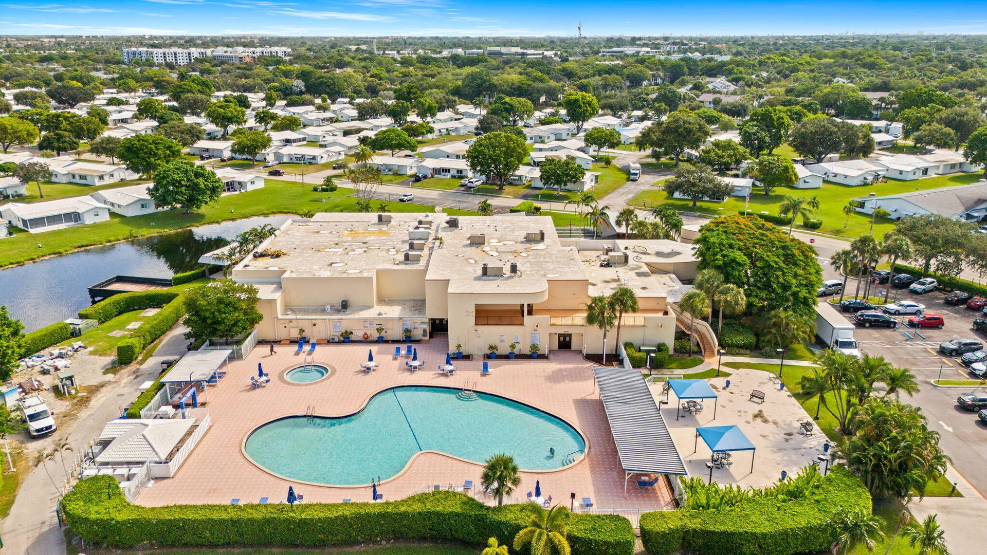8711 NW 10TH Street, #D101, Plantation, FL 33322 20-web-or-mls-DJI_20260820103934_0453_D