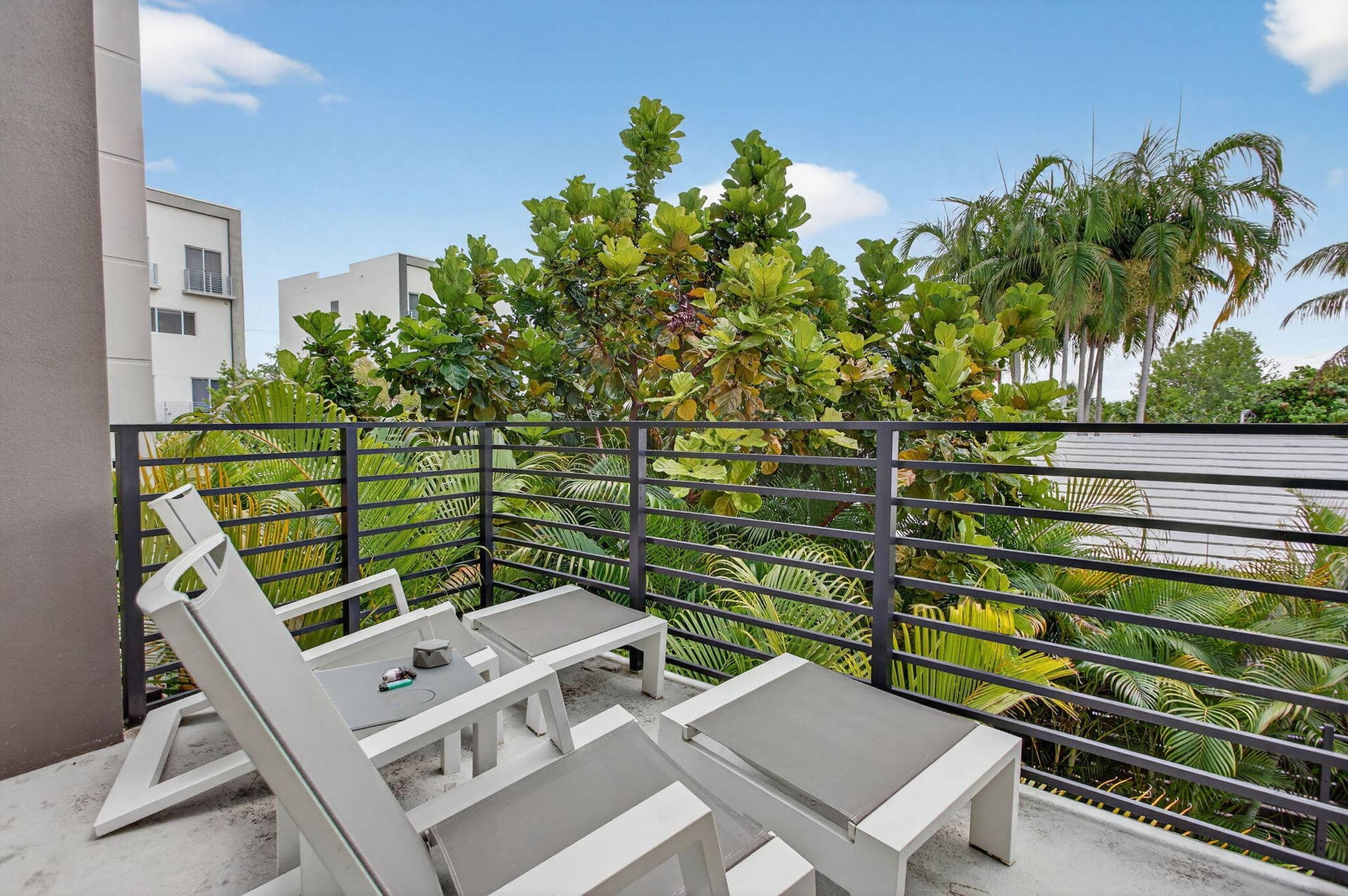2nd Floor Patio