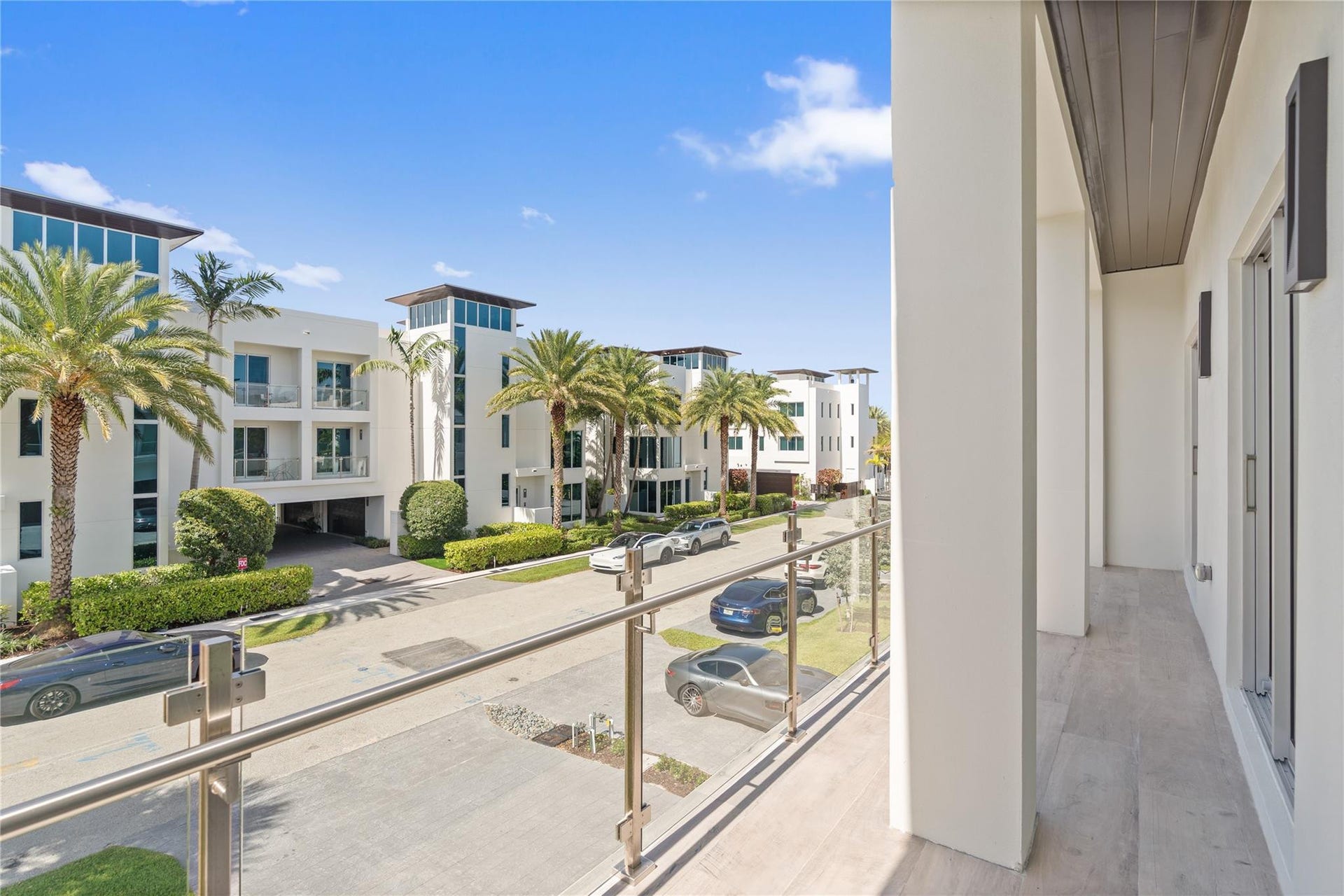 221 Shore Court, Lauderdale By The Sea, FL 33308 wrap around balcony