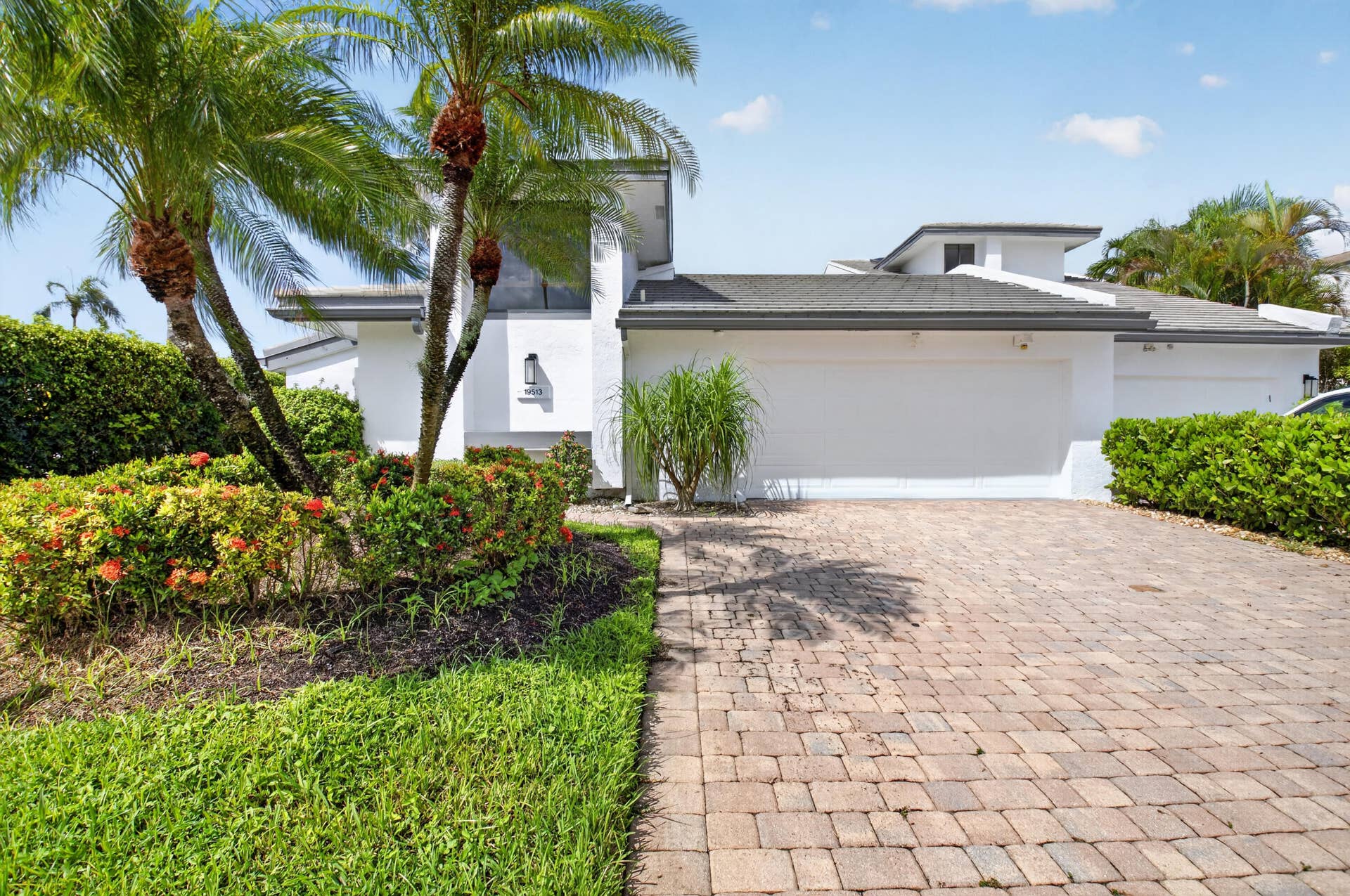 19513 Planters Point Drive, Boca Raton, FL 33434 front of house
