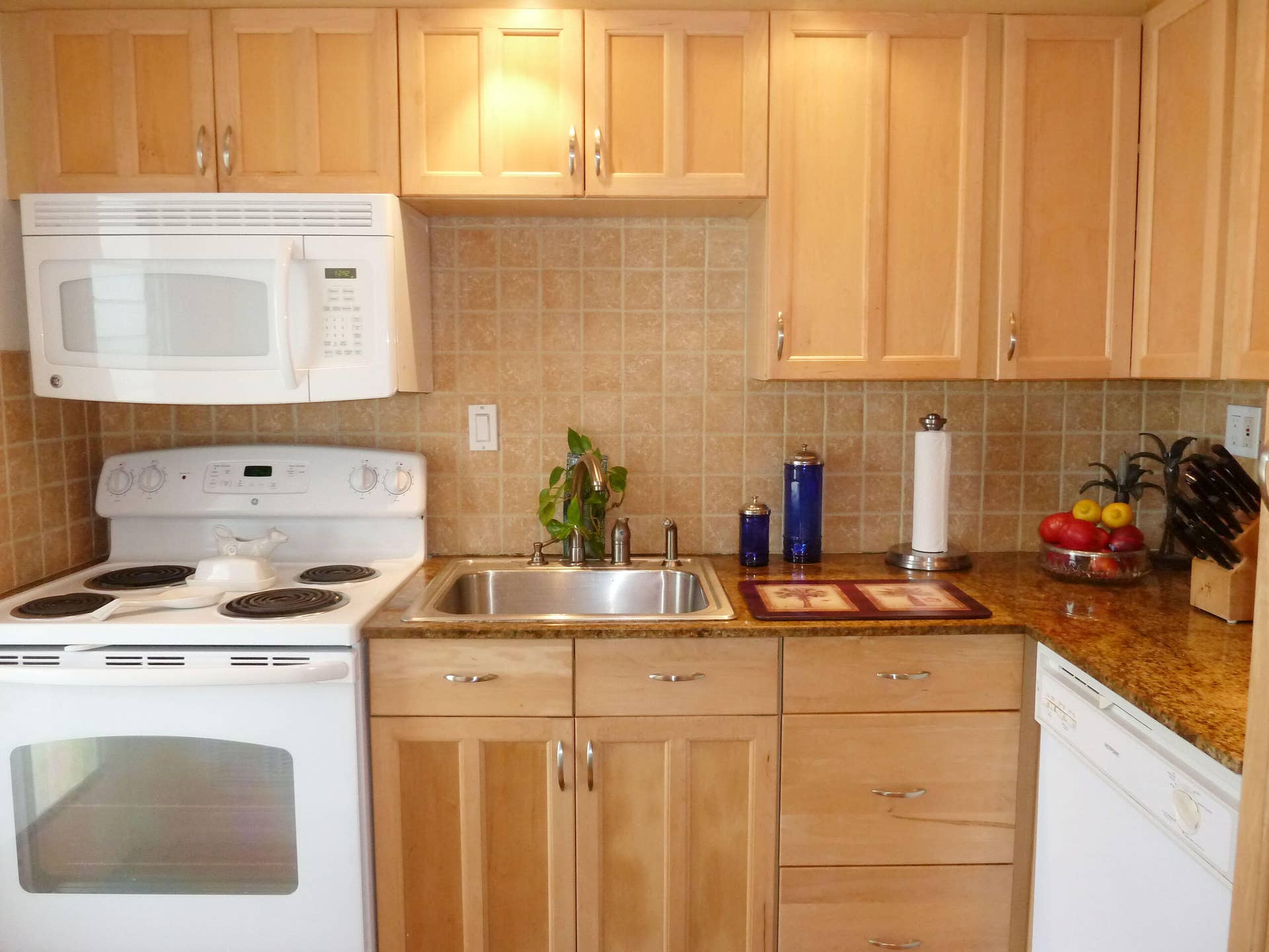 1510 SE 15TH Street, #304, Fort Lauderdale, Fort Lauderdale, FL 33316 New Stainless Appliances. Photos soon~