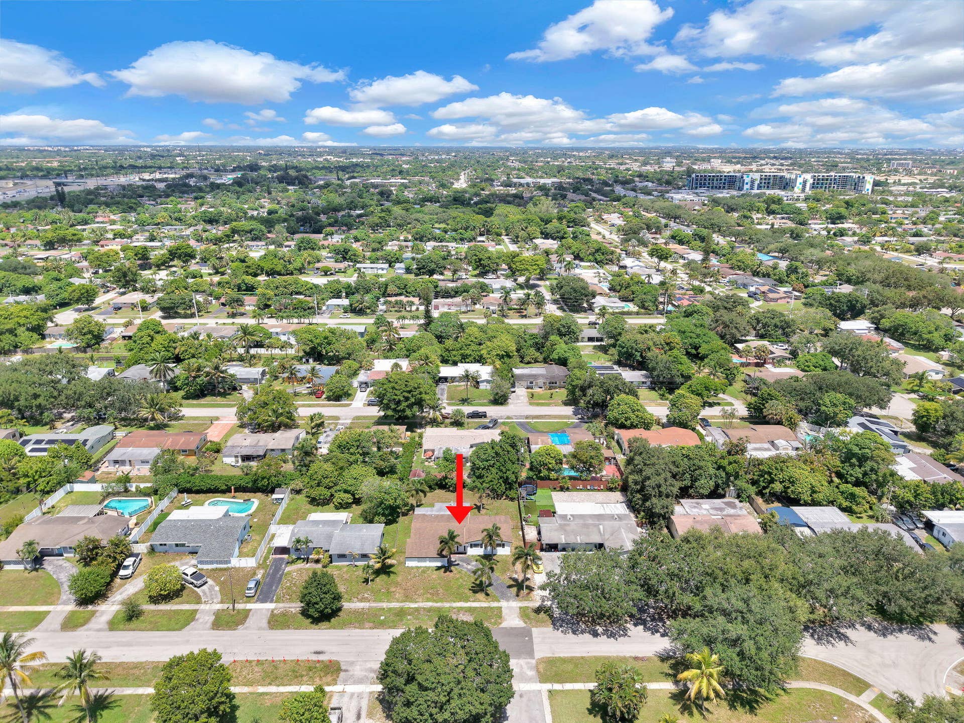 4723 NW 4TH Street, Plantation, FL 33317 21-web-or-mls-DJI_20260828125909_0010_D