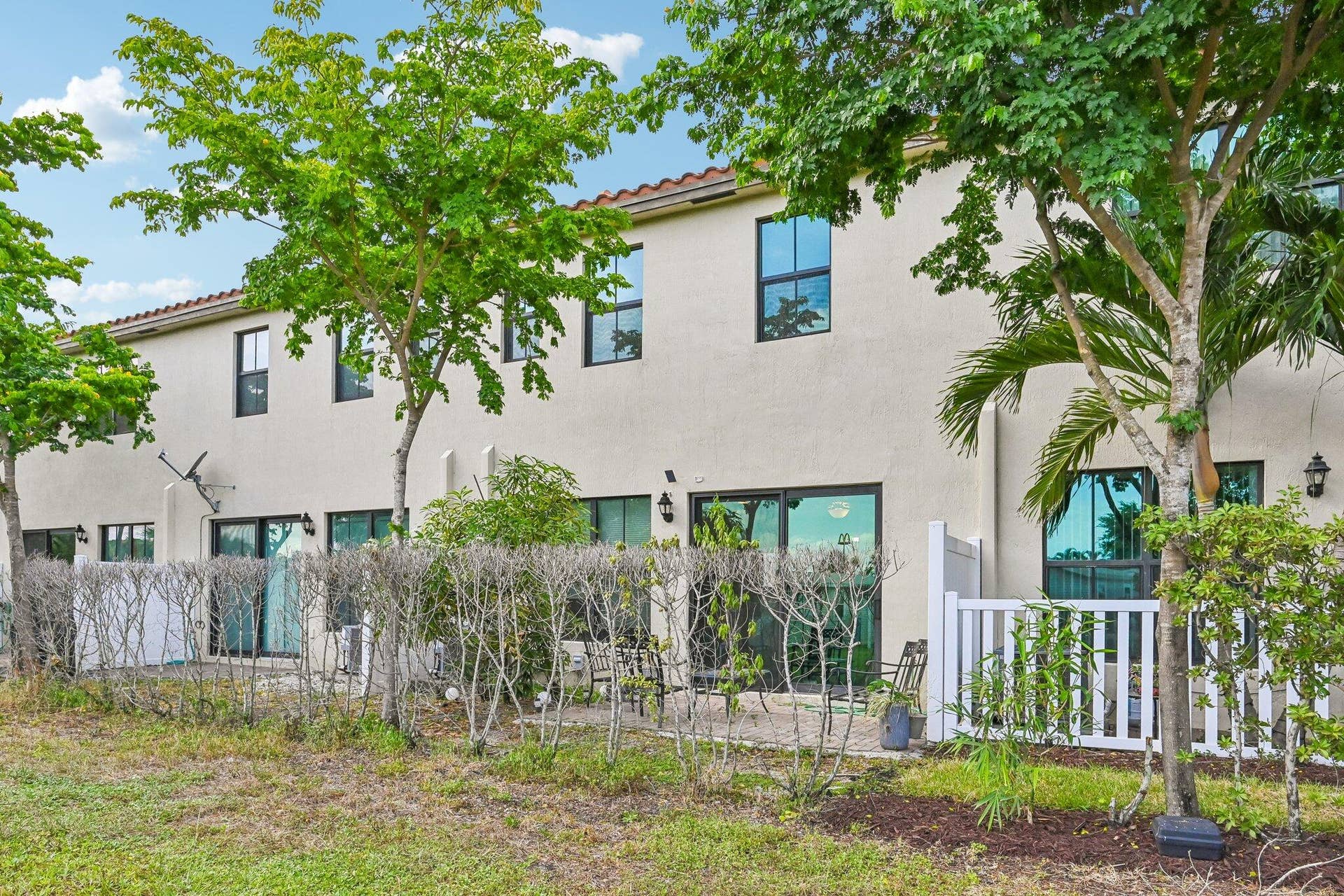 32-web-or-mls-Oysterwood Ln-S2608-032