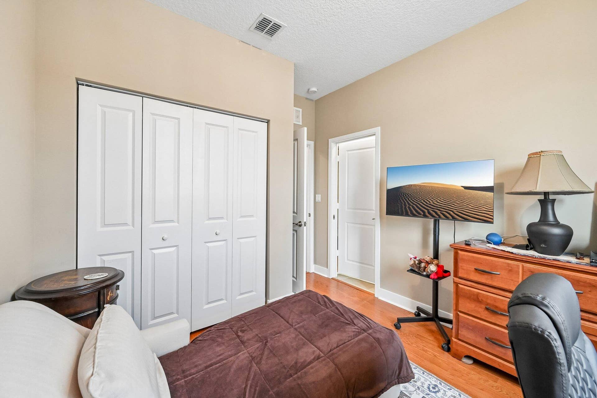20-web-or-mls-Oysterwood Ln-S2608-020