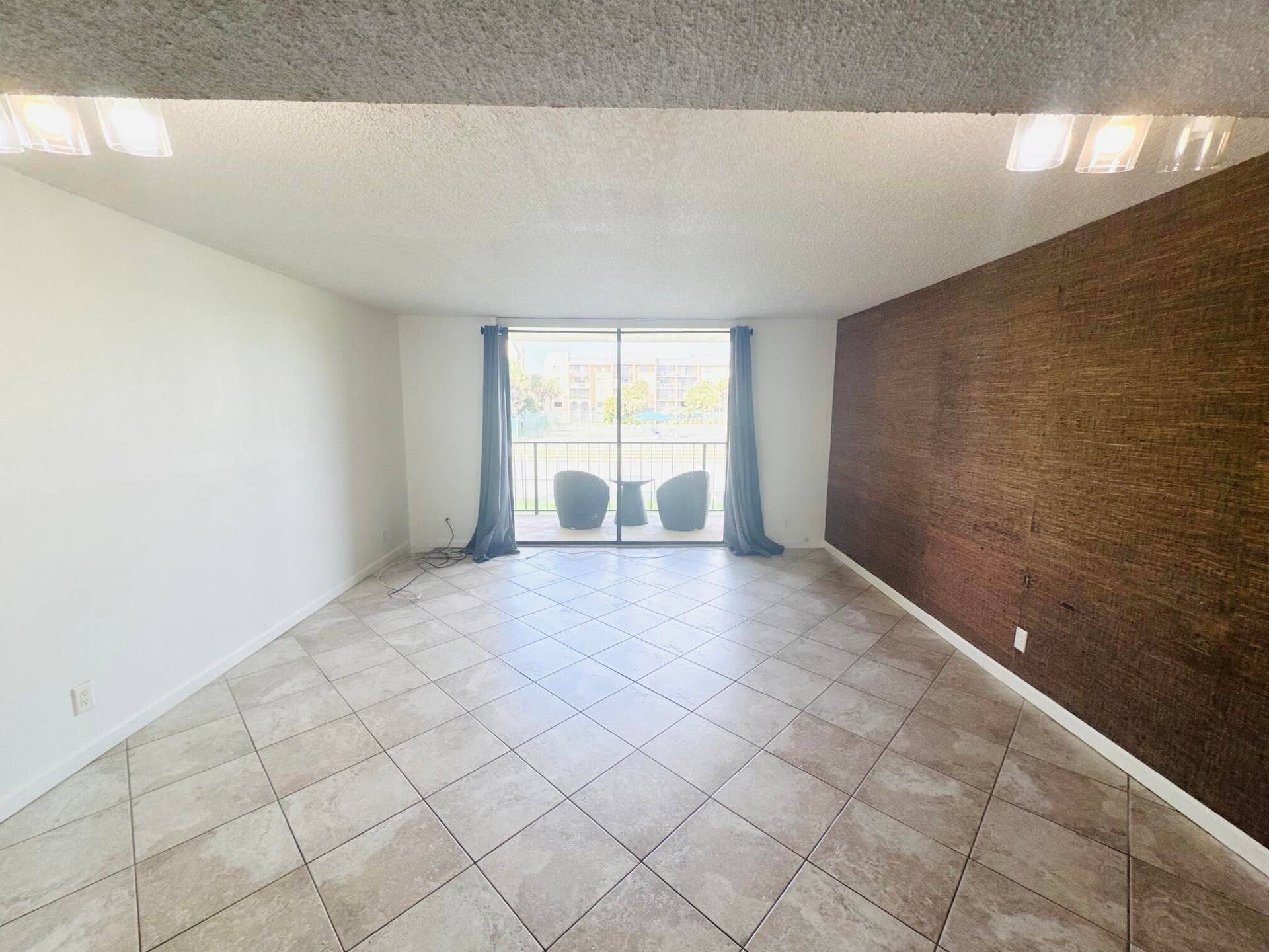 2820 TENNIS CLUB Drive, #206, West Palm Beach, FL 33417 80909894822__AD38ED3F-7405-487C-932A-147