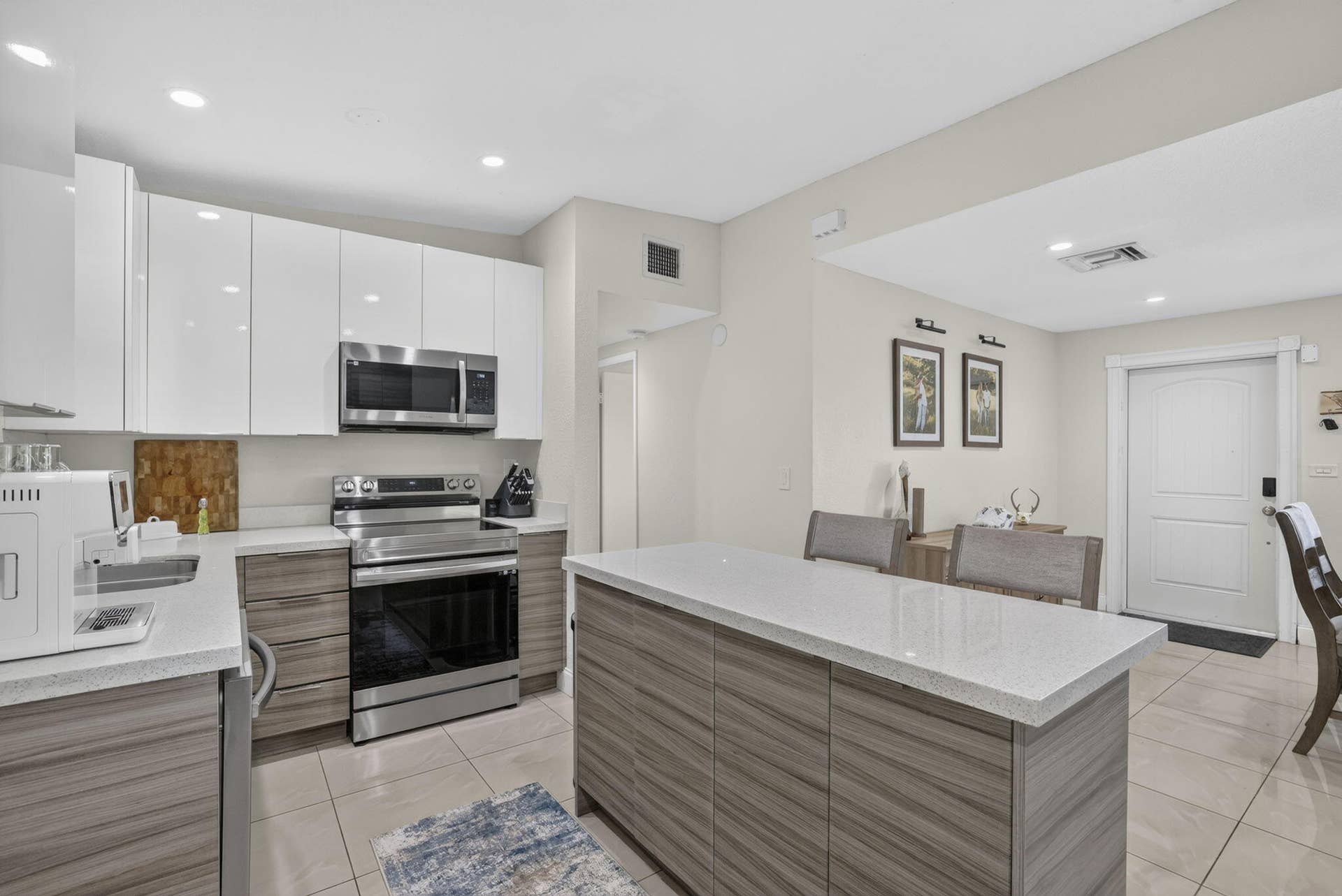 1633 NE 51st Court, Pompano Beach, FL 33064 12-web-or-mls-8I8A9884