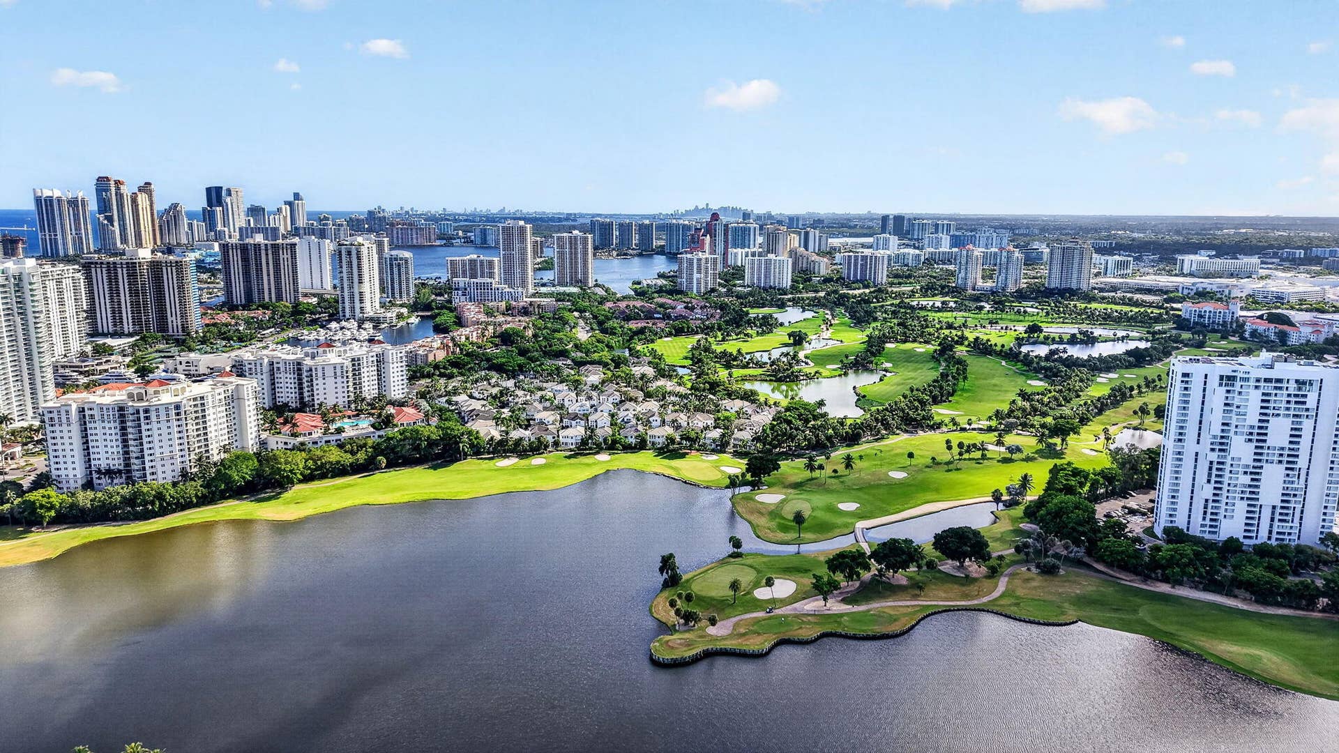 3675 N COUNTRY CLUB Drive, #1909, Aventura, FL 33180 82-web-or-mls-DJI_20260925161413_0567_D