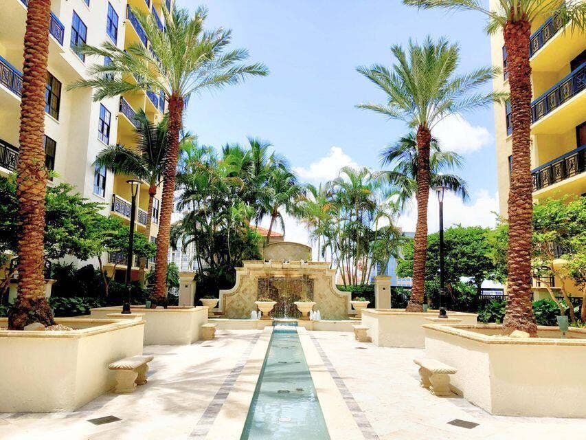 801 S Olive Avenue, #418, West Palm Beach, FL 33401 7th floor gardens