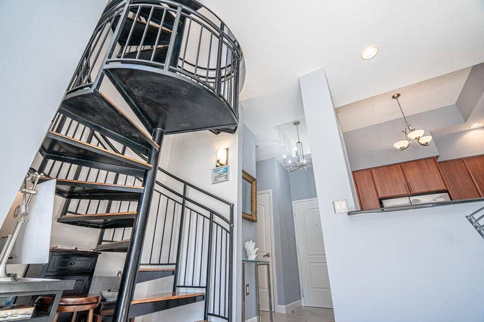 801 S Olive Avenue, #418, West Palm Beach, FL 33401 spiral stairs