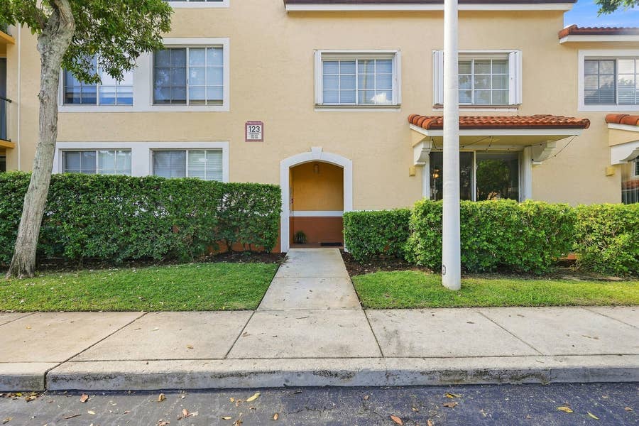 Property photo for 123 Yacht Club Way, #109, Hypoluxo, FL