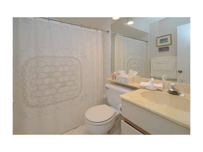 1371 COTTONWOOD Circle, Weston, FL 33326 GetMedia (11)