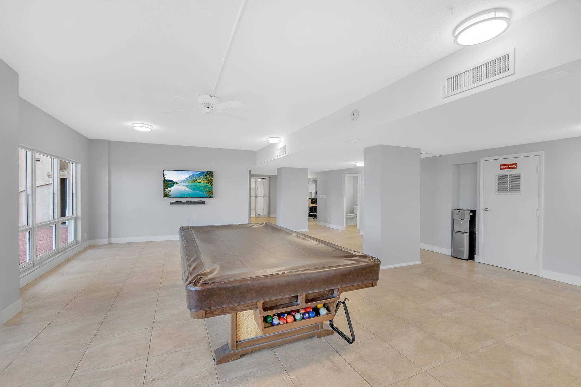 750 N OCEAN Boulevard, #1502, Pompano Beach, FL 33062 pool table