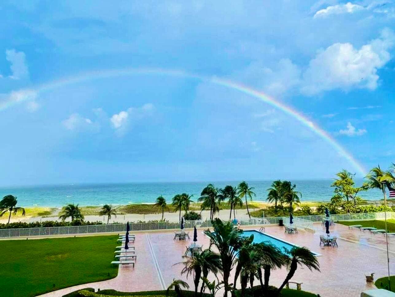 750 N OCEAN Boulevard, #1502, Pompano Beach, FL 33062 Rainbow