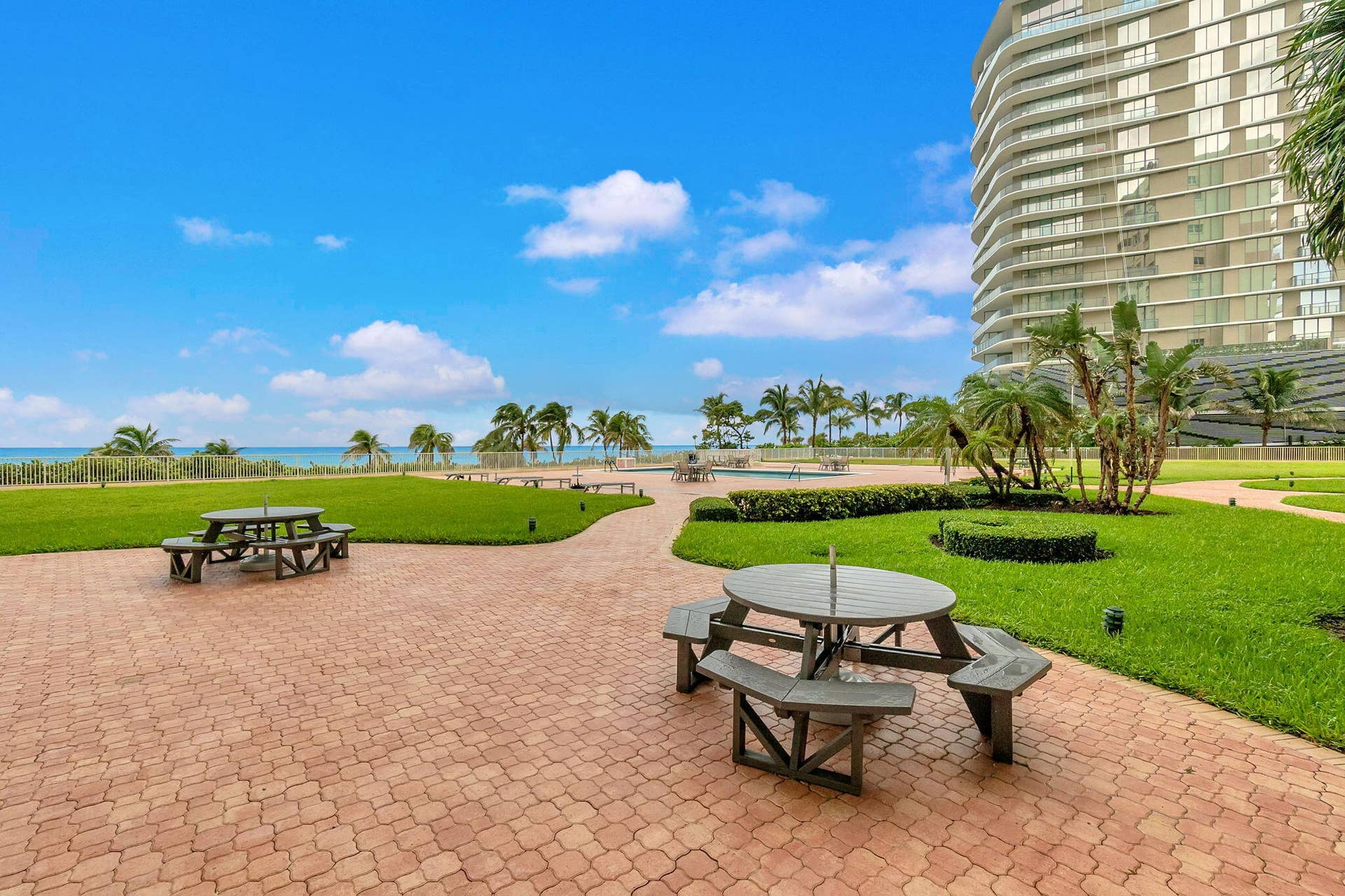 750 N OCEAN Boulevard, #1502, Pompano Beach, FL 33062 31-web-or-mls-DSC05466dsc05466