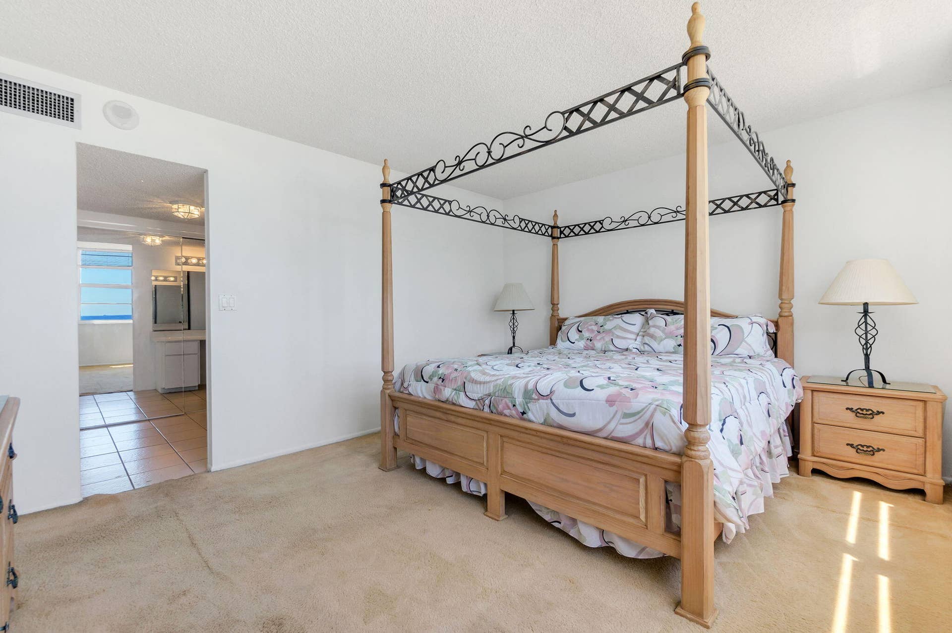 750 N OCEAN Boulevard, #1502, Pompano Beach, FL 33062 27-web-or-mls-DSC08330dsc08330