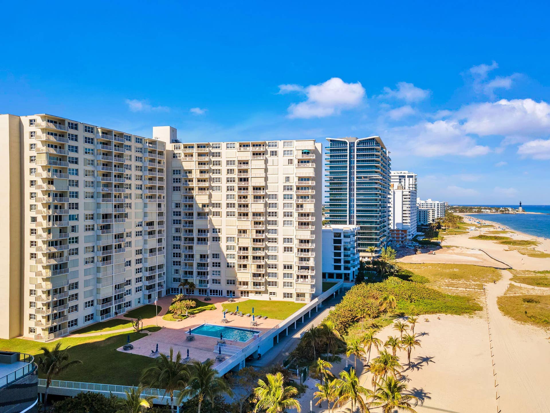 750 N OCEAN Boulevard, #1502, Pompano Beach, FL 33062 Light house