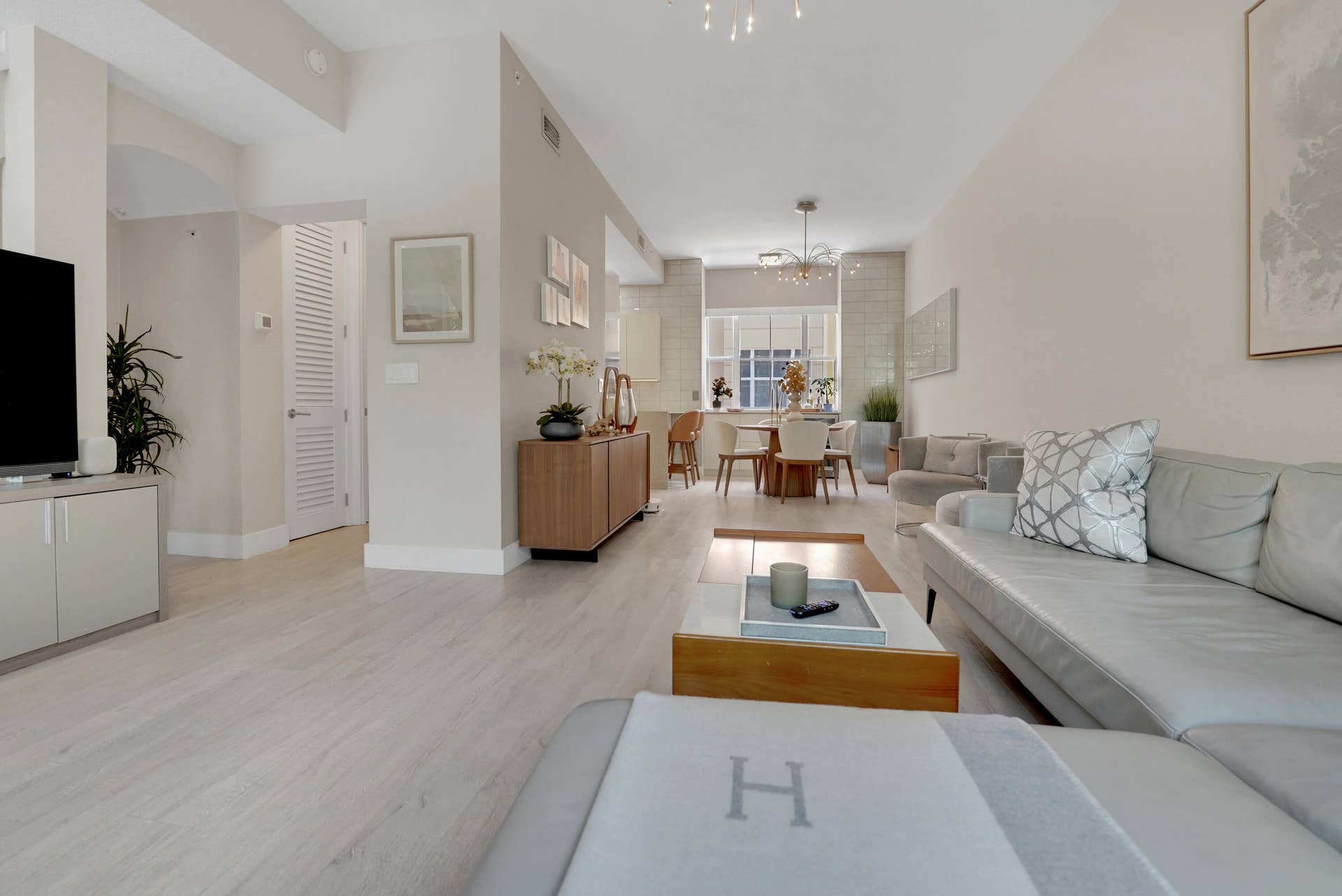 502 NE 7th Avenue, #Unit 1, Fort Lauderdale, FL 33301 Living Room